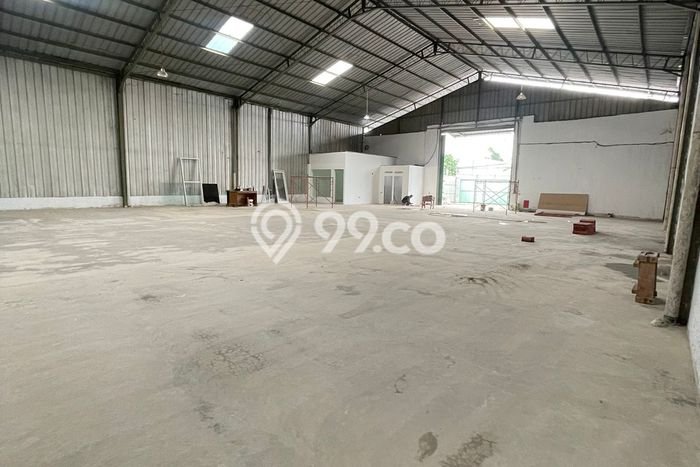 Gudang bagus disewakan di Cipondoh Tangerang dengan LB 500m2 harga sewa terbaik Gudang bagus disewakan di Cipondoh Tangerang dengan LB 500m2 harga sewa terbaik