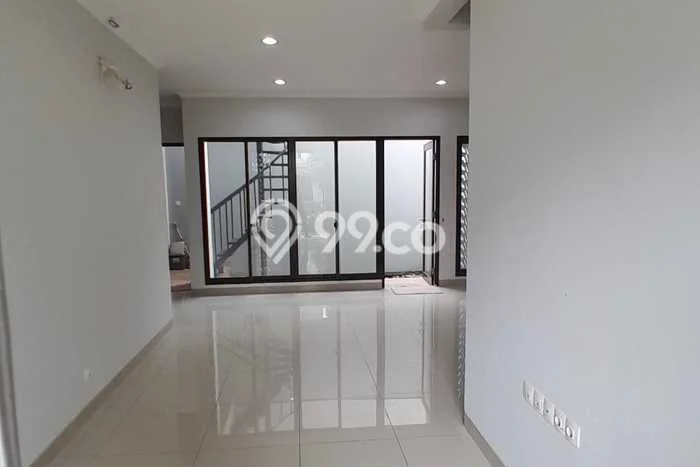 Lokasi terbaik! Rumah siap huni disewakan di Gedebage LB 120m2 Lokasi terbaik! Rumah siap huni disewakan di Gedebage LB 120m2