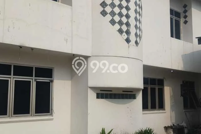 Disewakan Pabrik komersial di Dayeuhkolot luas bangunan 421m2 Disewakan Pabrik komersial di Dayeuhkolot luas bangunan 421m2