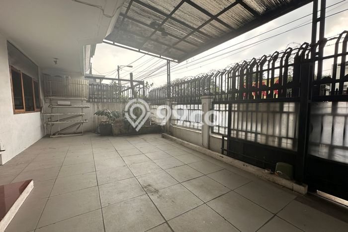 Dijual Hunian Mewah dengan Fasilitas Sekitar Komplit di Bandung Kulon, Bandung Dijual Hunian Mewah dengan Fasilitas Sekitar Komplit di Bandung Kulon, Bandung
