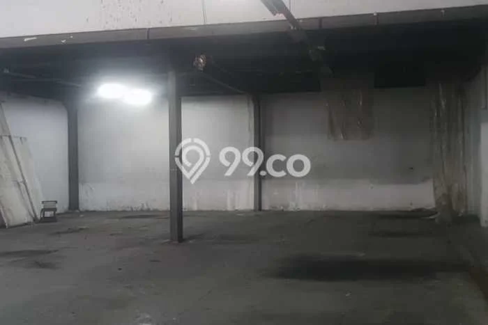 Disewakan Pabrik komersial di Dayeuhkolot luas bangunan 421m2 Disewakan Pabrik komersial di Dayeuhkolot luas bangunan 421m2