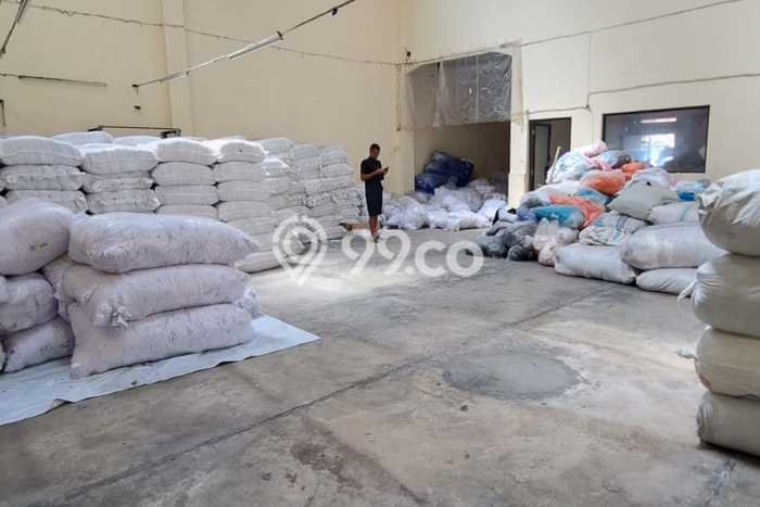 Gudang Dijual di Prime Area Bandung Luas 200m2 Gudang Dijual di Prime Area Bandung Luas 200m2