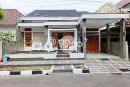 Rumah LT 216m² di Antapani, Dekat Antapani, Bandung, Bandung Rumah LT 216m² di Antapani, Dekat Antapani, Bandung, Bandung