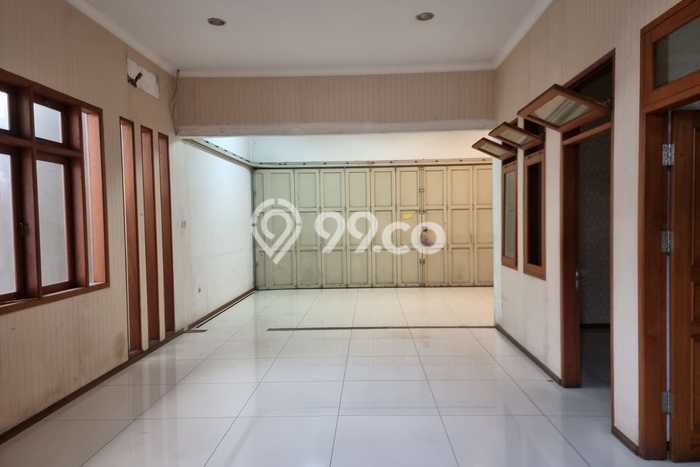 Komersial Dijual di Prime Area Bandung Luas 200m2 Komersial Dijual di Prime Area Bandung Luas 200m2