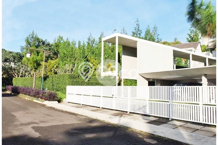 Rumah Elit Modern Siap Huni di Dago Pakar Bandung Rumah Elit Modern Siap Huni di Dago Pakar Bandung