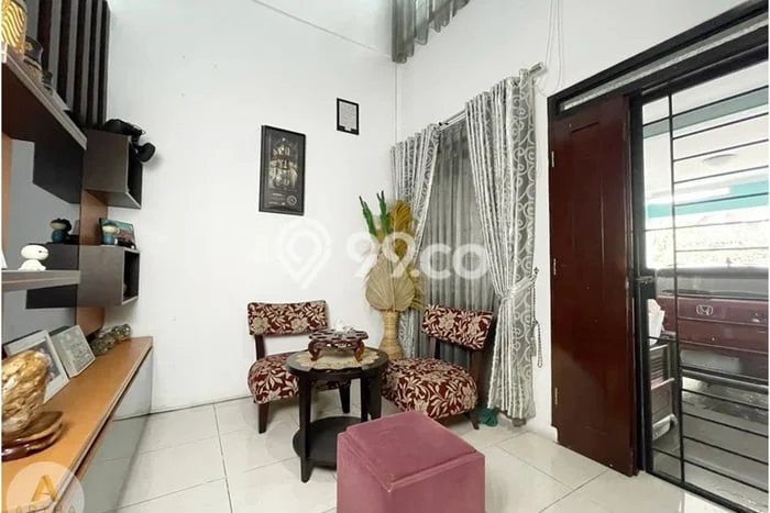 Dijual Cepat Rumah Bagus Siap Huni LB 266m2 di Cimahi Tengah, Cimahi Dijual Cepat Rumah Bagus Siap Huni LB 266m2 di Cimahi Tengah, Cimahi