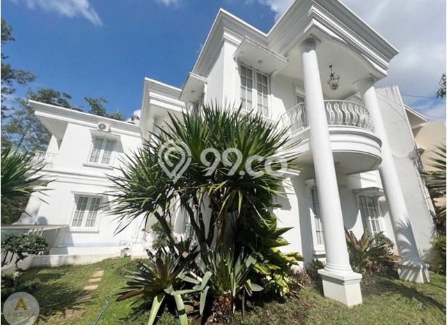 Rumah Elit Modern Tanpa Renovasi di Pondok Hijau Bandung Rumah Elit Modern Tanpa Renovasi di Pondok Hijau Bandung