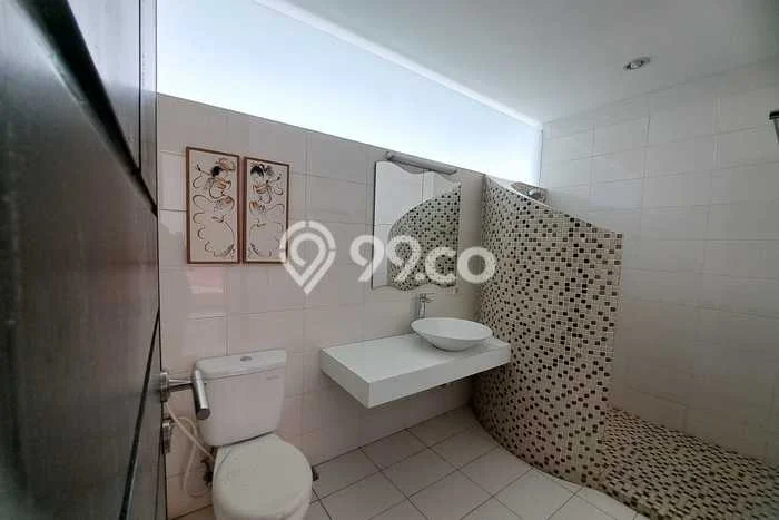 Hunian Elit LB 600m2 Siap Huni Desain Elegan di Setiabudi, Bandung Hunian Elit LB 600m2 Siap Huni Desain Elegan di Setiabudi, Bandung