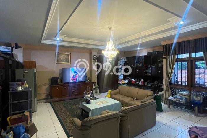 Unit Ruko Dijual di Cibiru Bandung Luas Tanah 247m2, Luas Bangunan 680m2 Unit Ruko Dijual di Cibiru Bandung Luas Tanah 247m2, Luas Bangunan 680m2