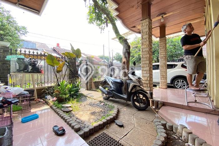 Rumah Eksklusif Siap Huni LT 217m2 di Bandung Kulon, Bandung Rumah Eksklusif Siap Huni LT 217m2 di Bandung Kulon, Bandung
