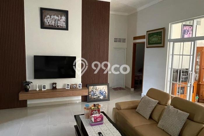 Jual Rumah Favorit Siap Huni LB 152m2 di Bojongloa Kidul, Bandung Jual Rumah Favorit Siap Huni LB 152m2 di Bojongloa Kidul, Bandung