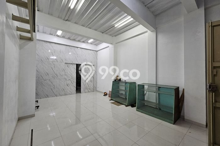 Unit Ruko Dijual di Bojongloa Kaler Bandung Luas Tanah 71m2, Luas Bangunan 240m2 Unit Ruko Dijual di Bojongloa Kaler Bandung Luas Tanah 71m2, Luas Bangunan 240m2