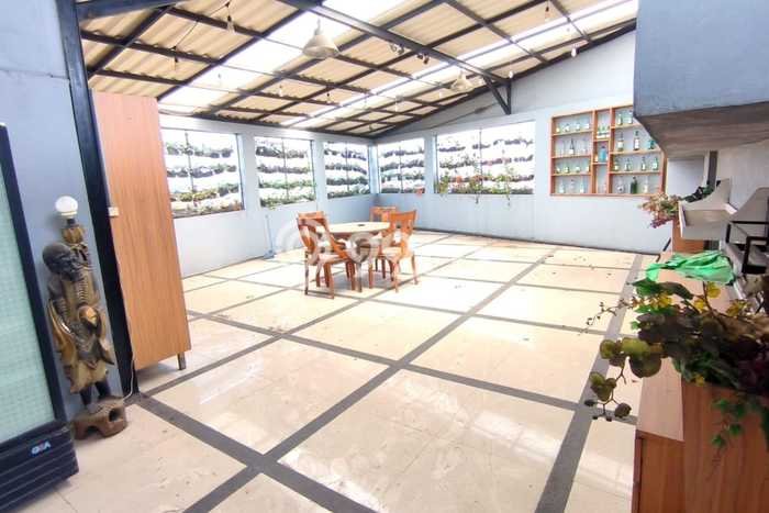 Rumah Mewah LB 948m2 Siap Huni Desain Elegan di BKR, Bandung Rumah Mewah LB 948m2 Siap Huni Desain Elegan di BKR, Bandung