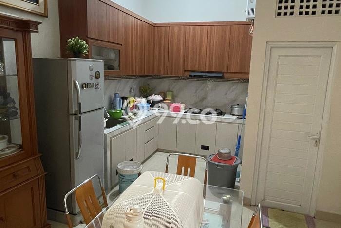 Jual Rumah Favorit Siap Huni LB 152m2 di Bojongloa Kidul, Bandung Jual Rumah Favorit Siap Huni LB 152m2 di Bojongloa Kidul, Bandung