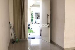 Sewa Rumah Harga Terjangkau di Podomoro Park Bandung Bandung dengan 4 Kamar Tidur Sewa Rumah Harga Terjangkau di Podomoro Park Bandung Bandung dengan 4 Kamar Tidur
