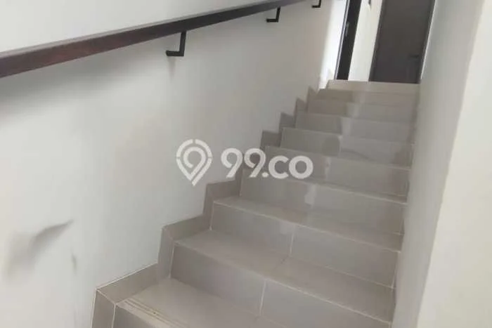Lokasi terbaik! Rumah siap pakai disewakan di Gedebage LB 137m2 Lokasi terbaik! Rumah siap pakai disewakan di Gedebage LB 137m2