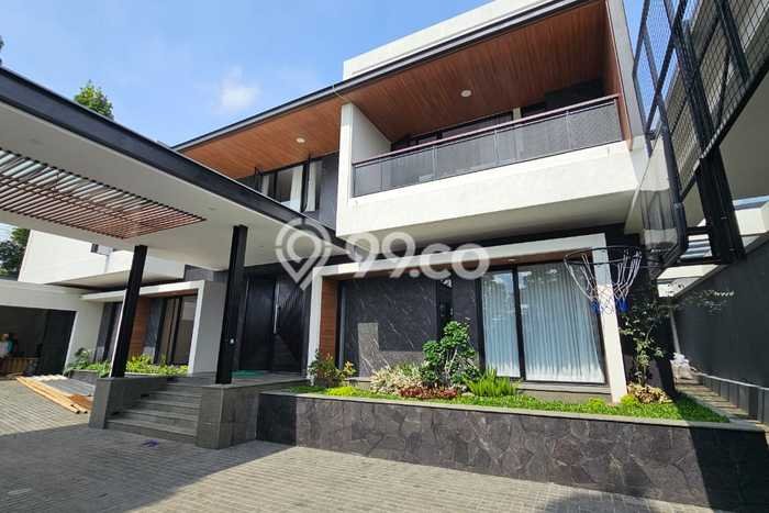 Hot Offer Hunian Mewah Ideal dan Luas di Sukasari, Bandung Hot Offer Hunian Mewah Ideal dan Luas di Sukasari, Bandung