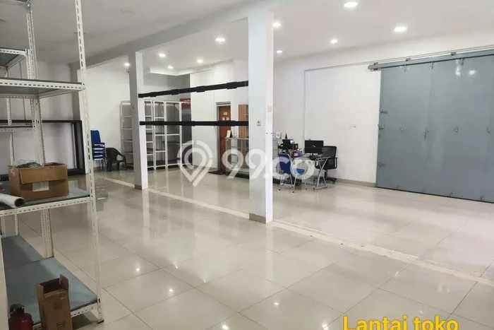 Unit Ruko Tersedia di Gunung Batu Spesifikasi LB 207m2 Unit Ruko Tersedia di Gunung Batu Spesifikasi LB 207m2