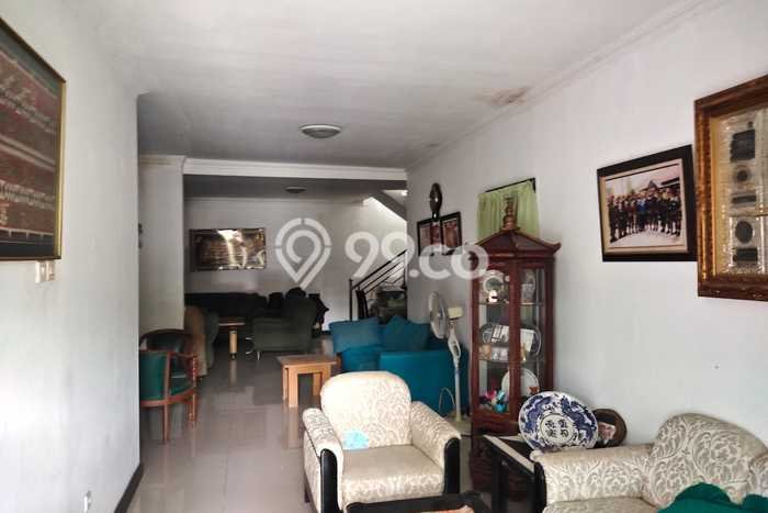 Rumah Strategis Modern Lb 150m2 di Antapani, Bandung Rumah Strategis Modern Lb 150m2 di Antapani, Bandung