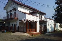 Rumah Strategis Minimalis Lb 230m2 di Sawangan, Depok Rumah Strategis Minimalis Lb 230m2 di Sawangan, Depok
