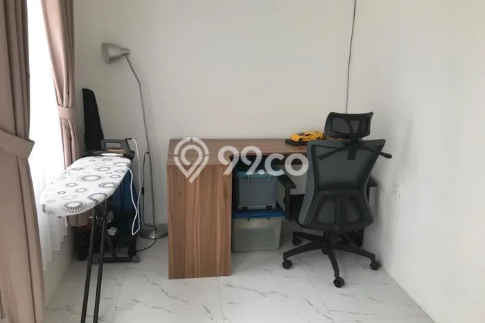Dijual Rumah Strategis Bagus Punya 2 KT di Sawangan Depok SHM Dijual Rumah Strategis Bagus Punya 2 KT di Sawangan Depok SHM