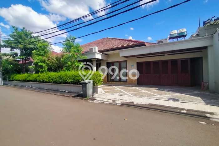 Dijual Rumah Luas Megah Dengan View Eksklusif di Gandaria, Jakarta Selatan Dijual Rumah Luas Megah Dengan View Eksklusif di Gandaria, Jakarta Selatan