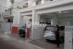 Dijual Rumah Modern 4 KT di Pondok Kelapa, Jakarta Timur Dijual Rumah Modern 4 KT di Pondok Kelapa, Jakarta Timur