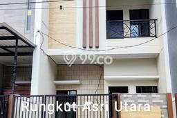 Rumah Modern Cantik 4 Kamar Siap Huni di Rungkut Rumah Modern Cantik 4 Kamar Siap Huni di Rungkut