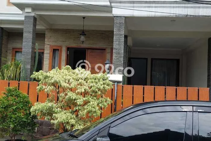 Rumah Strategis Minimalis Lb 160m2 di Pamulang, Tangerang Selatan Rumah Strategis Minimalis Lb 160m2 di Pamulang, Tangerang Selatan