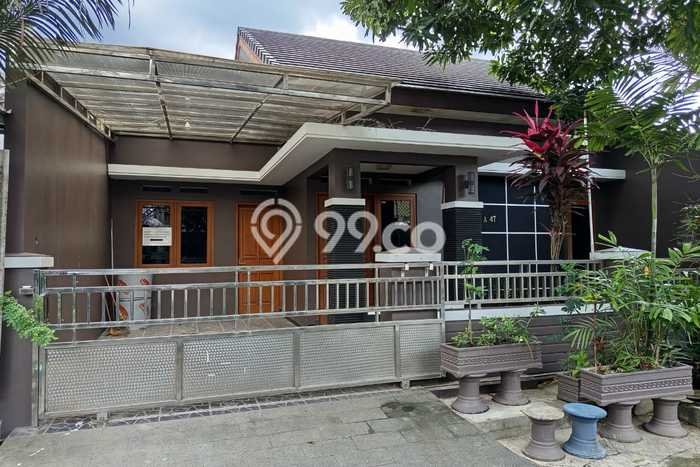 Disewakan Rumah Konsep Modern di Colomadu Solo dengan 2 KT Disewakan Rumah Konsep Modern di Colomadu Solo dengan 2 KT