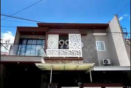 Rumah Cantik Siap Huni Di Solo Baru Luas 250m2 Aman Rumah Cantik Siap Huni Di Solo Baru Luas 250m2 Aman