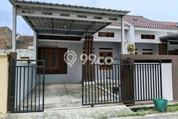 Rumah di Banyuanyar, 2 KT, Area Nyaman Rumah di Banyuanyar, 2 KT, Area Nyaman