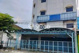 Ruko Komersial Disewakan di Laweyan Solo Luas 800m2 Ruko Komersial Disewakan di Laweyan Solo Luas 800m2
