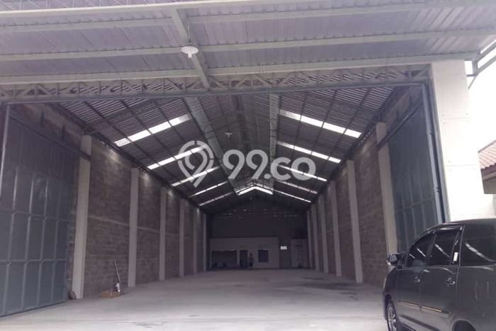 Komersial Komersial Disewakan di Colomadu Solo Luas 500m2 Komersial Komersial Disewakan di Colomadu Solo Luas 500m2