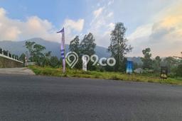 Tanah untuk Dijual di Tawangmangu Karanganyar Luas 2720m2 Tanah untuk Dijual di Tawangmangu Karanganyar Luas 2720m2