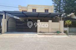 Dijual Kost Strategis di Solo Baru, Solo 0 KT, 9 KM, Luas Bangunan 300m2 Dijual Kost Strategis di Solo Baru, Solo 0 KT, 9 KM, Luas Bangunan 300m2