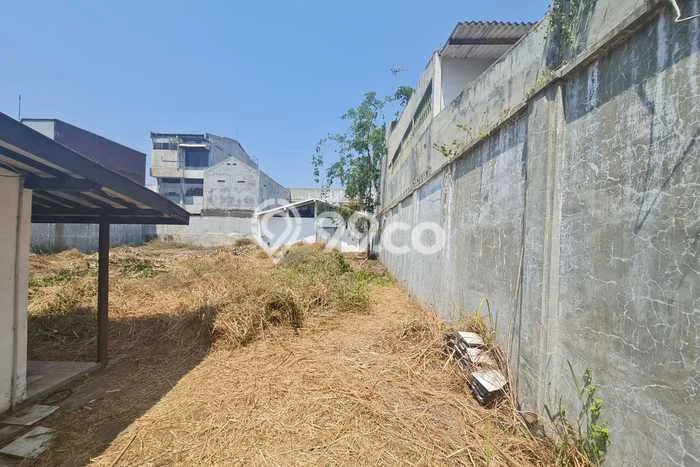 Gudang untuk disewa di Solo Baru punya LT 900m2 & LB 180m2 harga sewa kompetitif Gudang untuk disewa di Solo Baru punya LT 900m2 & LB 180m2 harga sewa kompetitif