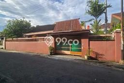 Tanah Dijual Lokasi Laweyan, Solo Luas 306m2 Legalitas Aman Tanah Dijual Lokasi Laweyan, Solo Luas 306m2 Legalitas Aman