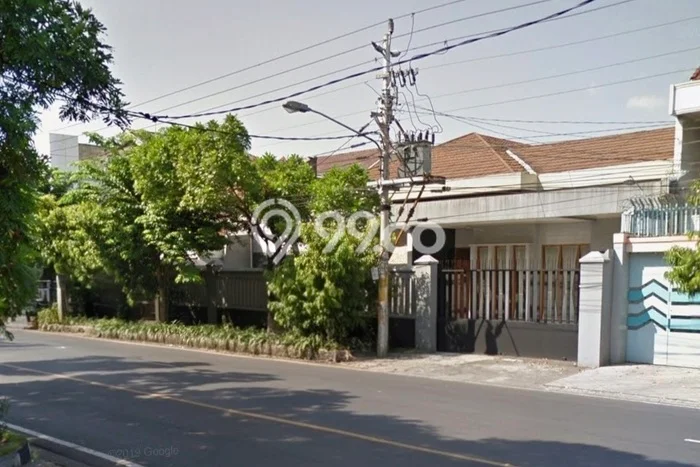 Rumah Luxury Modern Tanpa Renovasi di penumping Surakarta Rumah Luxury Modern Tanpa Renovasi di penumping Surakarta