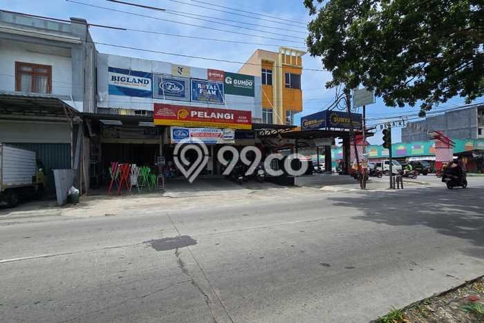 Ruko Area Bisnis di , Luas 97m2m², Jalan Raya Ruko Area Bisnis di , Luas 97m2m², Jalan Raya