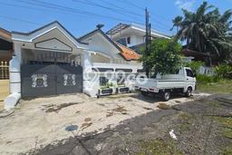 Disewakan Segera Rumah Kondisi Bagus di Area Solo Baru, Solo Disewakan Segera Rumah Kondisi Bagus di Area Solo Baru, Solo
