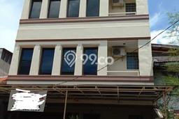 Disewakan! Rumah 5 Kamar Tidur &
4 Kamar Mandi di Petojo, Jakarta Pusat Disewakan! Rumah 5 Kamar Tidur &
4 Kamar Mandi di Petojo, Jakarta Pusat
