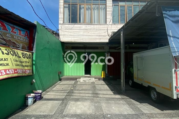 Ruko Dijual di Prime Area Jakarta Barat Luas 415m2 Ruko Dijual di Prime Area Jakarta Barat Luas 415m2