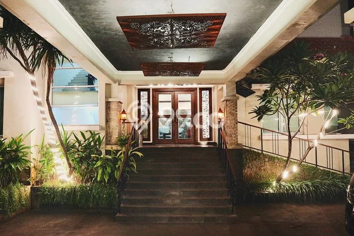 LOKASI STRATEGIS! Hotel Kawasan , Luas 2400m2m², Kawasan Bisnis LOKASI STRATEGIS! Hotel Kawasan , Luas 2400m2m², Kawasan Bisnis