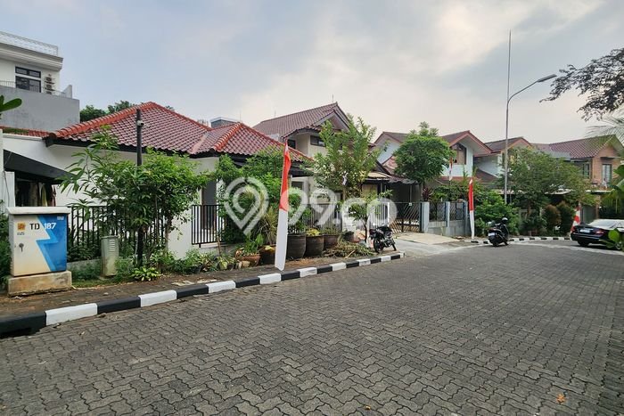 Dijual Hunian Mewah dengan Fasilitas Sekitar Komplit di Ciputat Timur, Tangerang Selatan Dijual Hunian Mewah dengan Fasilitas Sekitar Komplit di Ciputat Timur, Tangerang Selatan