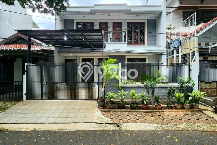 Rumah Elit Modern Siap Huni di Pondok Indah Jakarta Selatan Rumah Elit Modern Siap Huni di Pondok Indah Jakarta Selatan