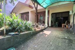 Ready to Use! Premium House LT 198m2 Desain Modern di Pondok Indah Ready to Use! Premium House LT 198m2 Desain Modern di Pondok Indah