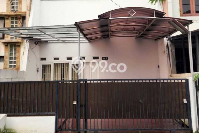 For Sale! Premium House LT 120m2 Desain Modern di Pondok Indah For Sale! Premium House LT 120m2 Desain Modern di Pondok Indah