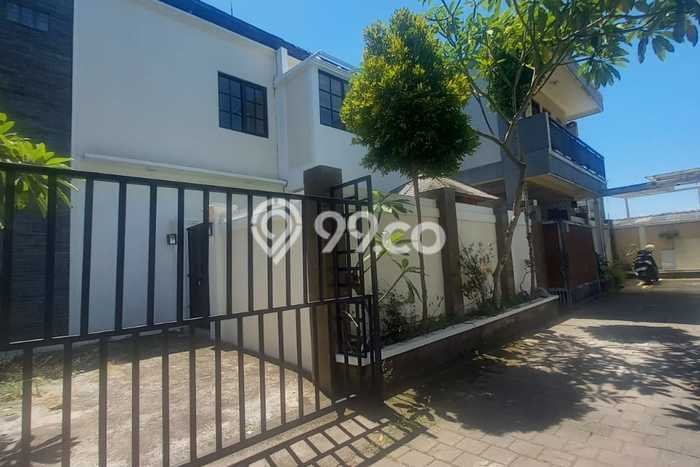 For Sale Rumah 3 Kamar Lokasi Strategis Bagus dan Strategis di Kuta Selatan For Sale Rumah 3 Kamar Lokasi Strategis Bagus dan Strategis di Kuta Selatan