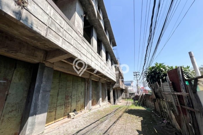 Komersial Dijual Lokasi Emas di Sidorejo Luas 250m2 Komersial Dijual Lokasi Emas di Sidorejo Luas 250m2